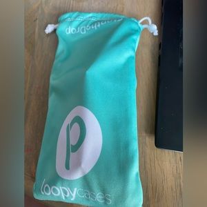 iPhone 11 Pro Max loopy case - turquoise